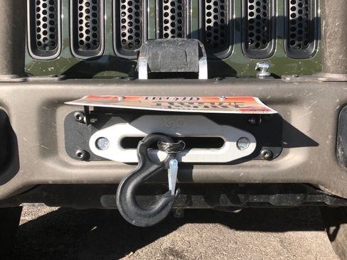 Used 2016 Jeep Wrangler Unlimited Sahara image 24