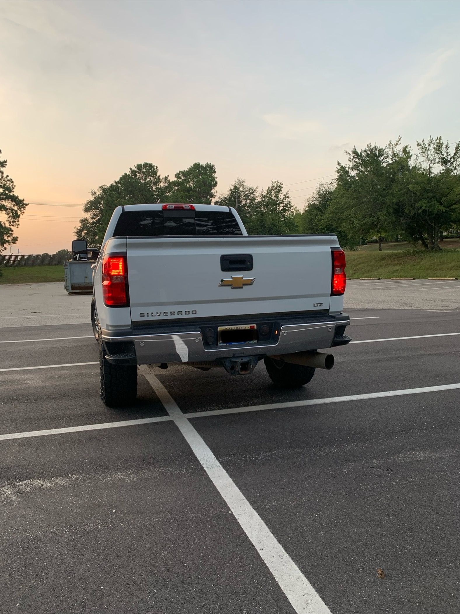 Used 2018 Chevrolet Silverado 2500 LTZ w/ Duramax Plus Package AWD/4WD image 9