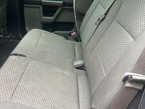 Used 2016 Ford F150 XLT w/ Equipment Group 302A Luxury image 6