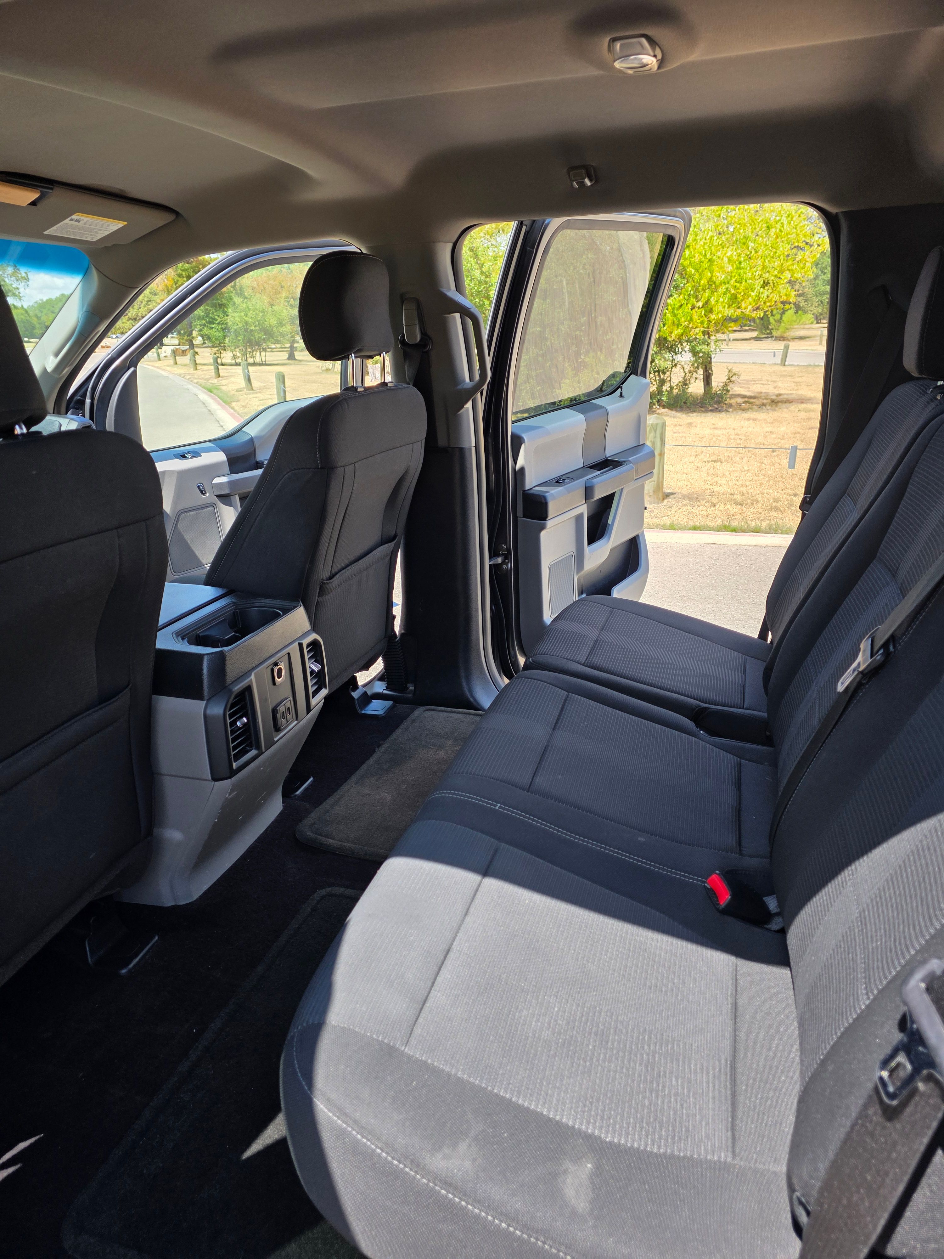 Used 2017 Ford F150 XL w/ Equipment Group 101A Mid RWD image 9