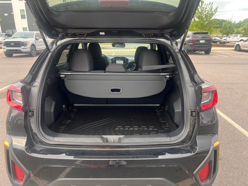 Used 2025 Subaru Crosstrek 2.5i Sport w/ Crosstrek Mirror Package AWD/4WD image 13