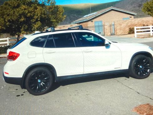 Used 2014 BMW X1 sDrive28i RWD image 1