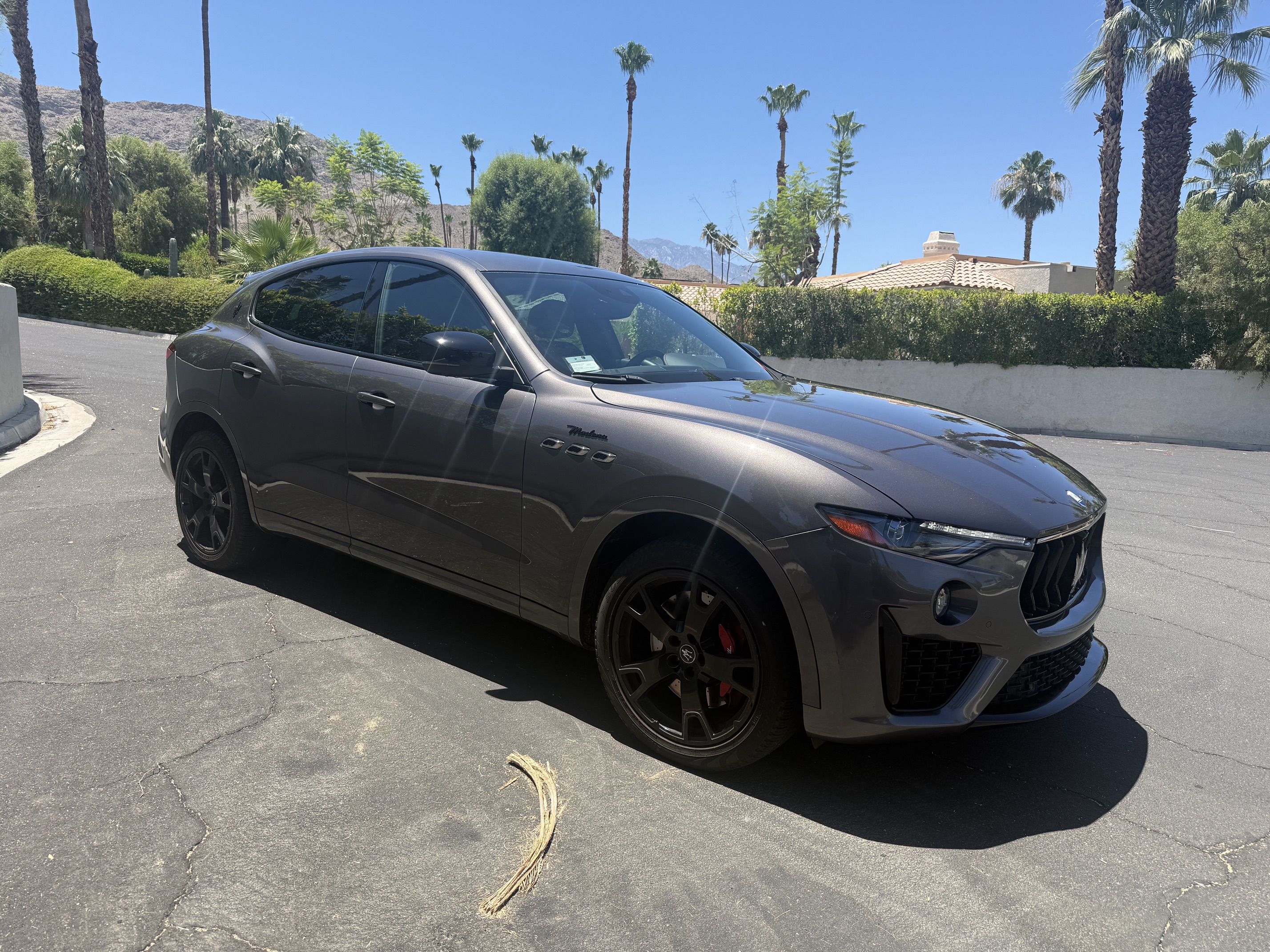 Used 2022 Maserati Levante Modena AWD/4WD image 4