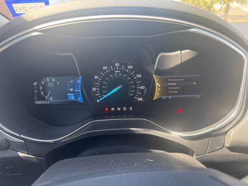 Used 2014 Ford Fusion SE image 10