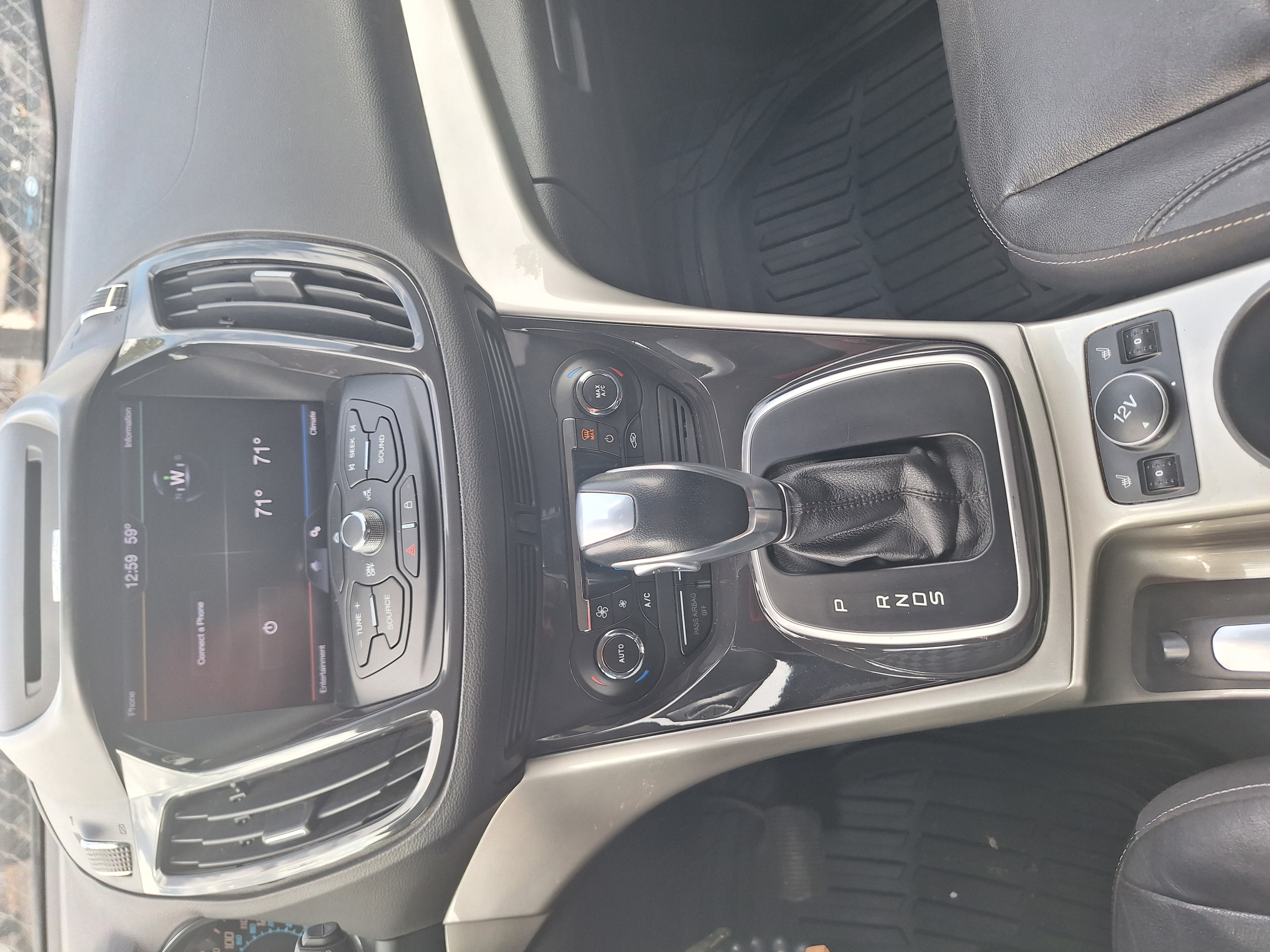 Used 2013 Ford Escape SEL FWD image 12