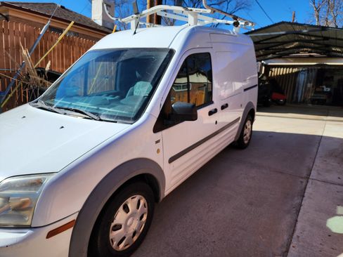Used 2013 Ford Transit Connect XLT image 1