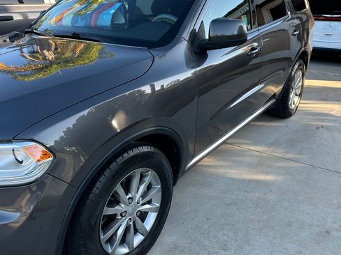 Used 2017 Dodge Durango SXT w/ 3rd Row Seating Group RWD image 2