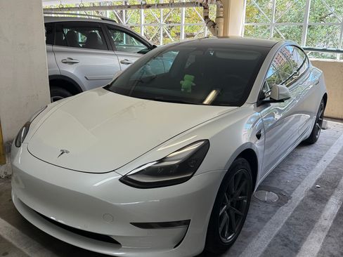 Used 2022 Tesla Model 3 Long Range image 8