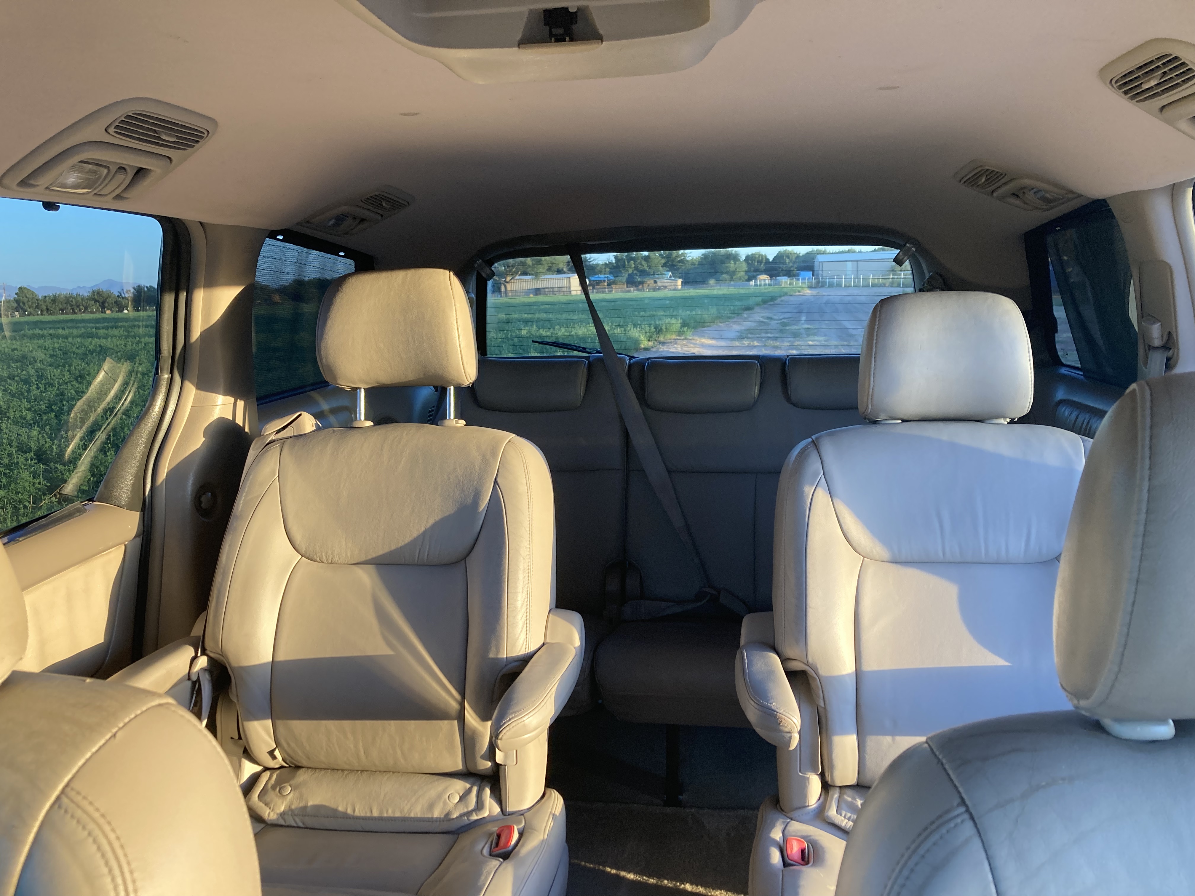 Used 2004 Toyota Sienna XLE w/ XLE Pkg 12 FWD image 17