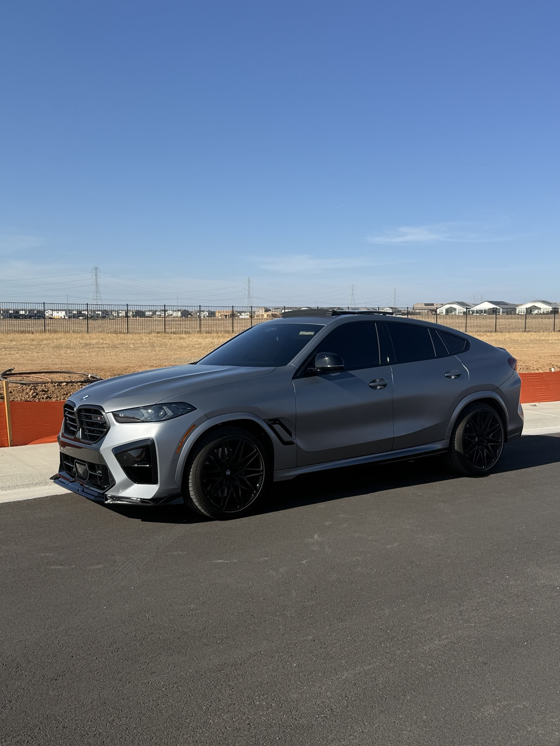 Used 2025 BMW X6 M Competition w/ Executive Package AWD/4WD image 4