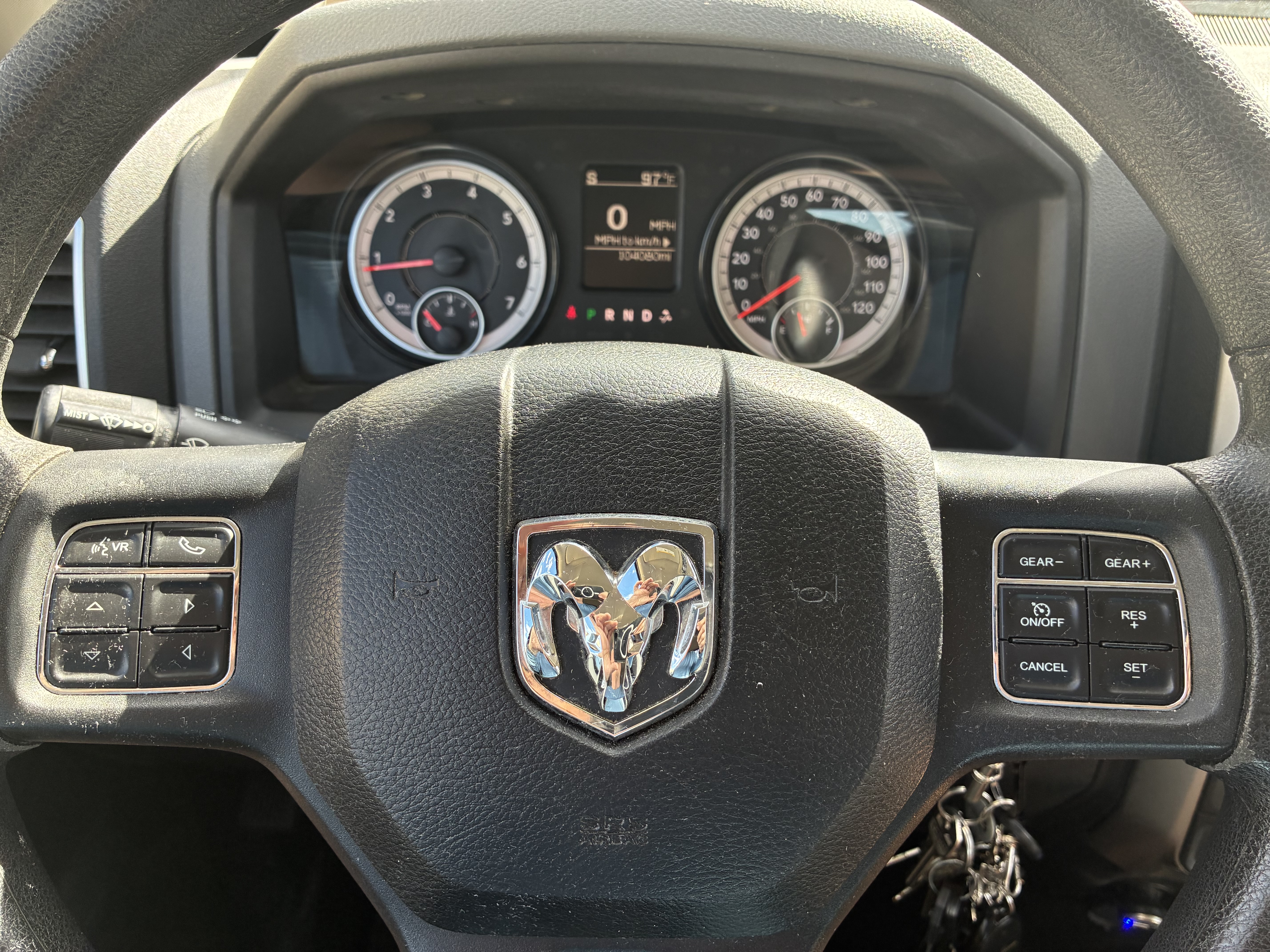Used 2017 RAM 1500 Classic SLT RWD image 4