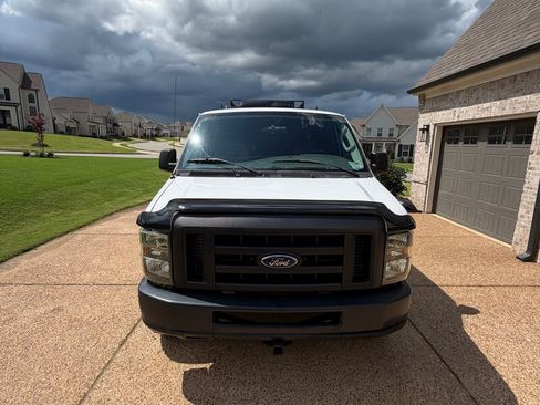Used 2008 Ford E-150 and Econoline 150 Extended RWD image 14