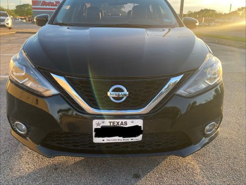 Used 2017 Nissan Sentra SL image 1