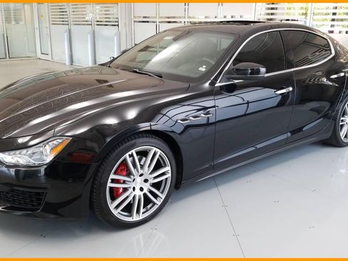 Used 2019 Maserati Ghibli S image 4