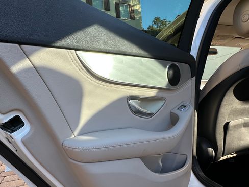 Used 2016 Mercedes-Benz C 300 Sedan image 25