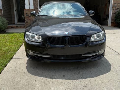 Used 2013 BMW 328i Convertible image 2