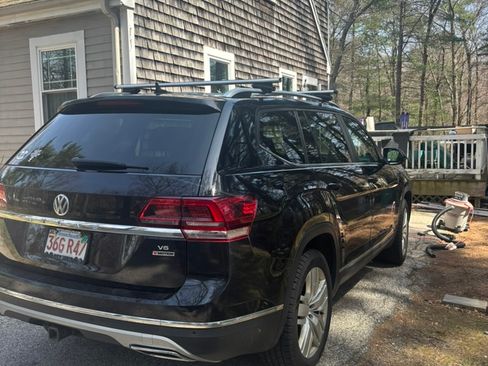 Used 2019 Volkswagen Atlas SEL image 11