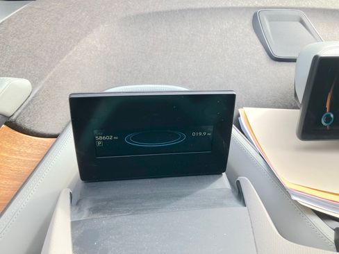 Used 2015 BMW i3 w/ Range Extender image 11