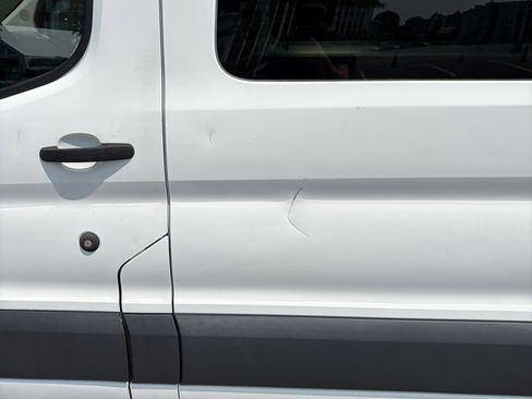 Used 2017 Ford Transit 350 XL RWD image 9