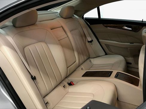 Used 2016 Mercedes-Benz CLS 550 image 9