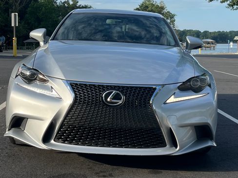 Used 2015 Lexus IS 250 w/ F-Sport Package RWD image 11