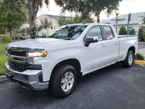 Used 2020 Chevrolet Silverado 1500 LT w/ Fleet Comfort Package image 1