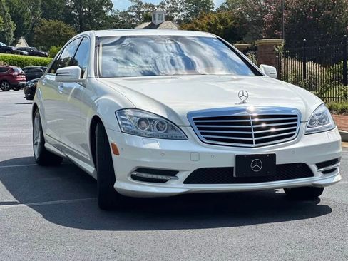 Used 2010 Mercedes-Benz S 550 image 1