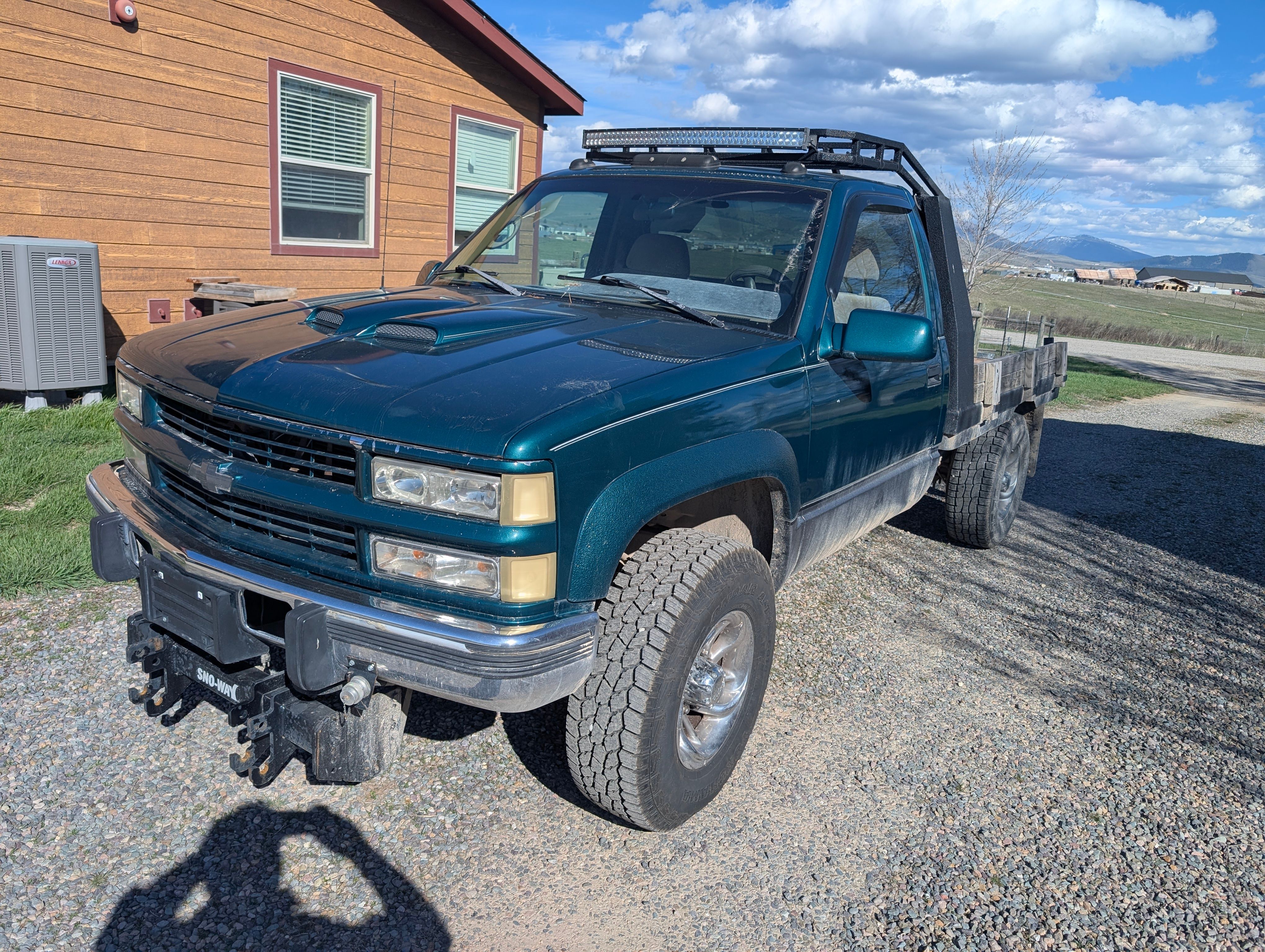 Used 1995 Chevrolet Silverado 3500 4x4 Regular Cab image 1