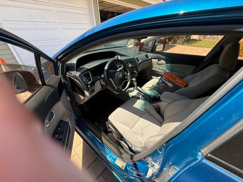 Used 2015 Honda Civic LX image 9