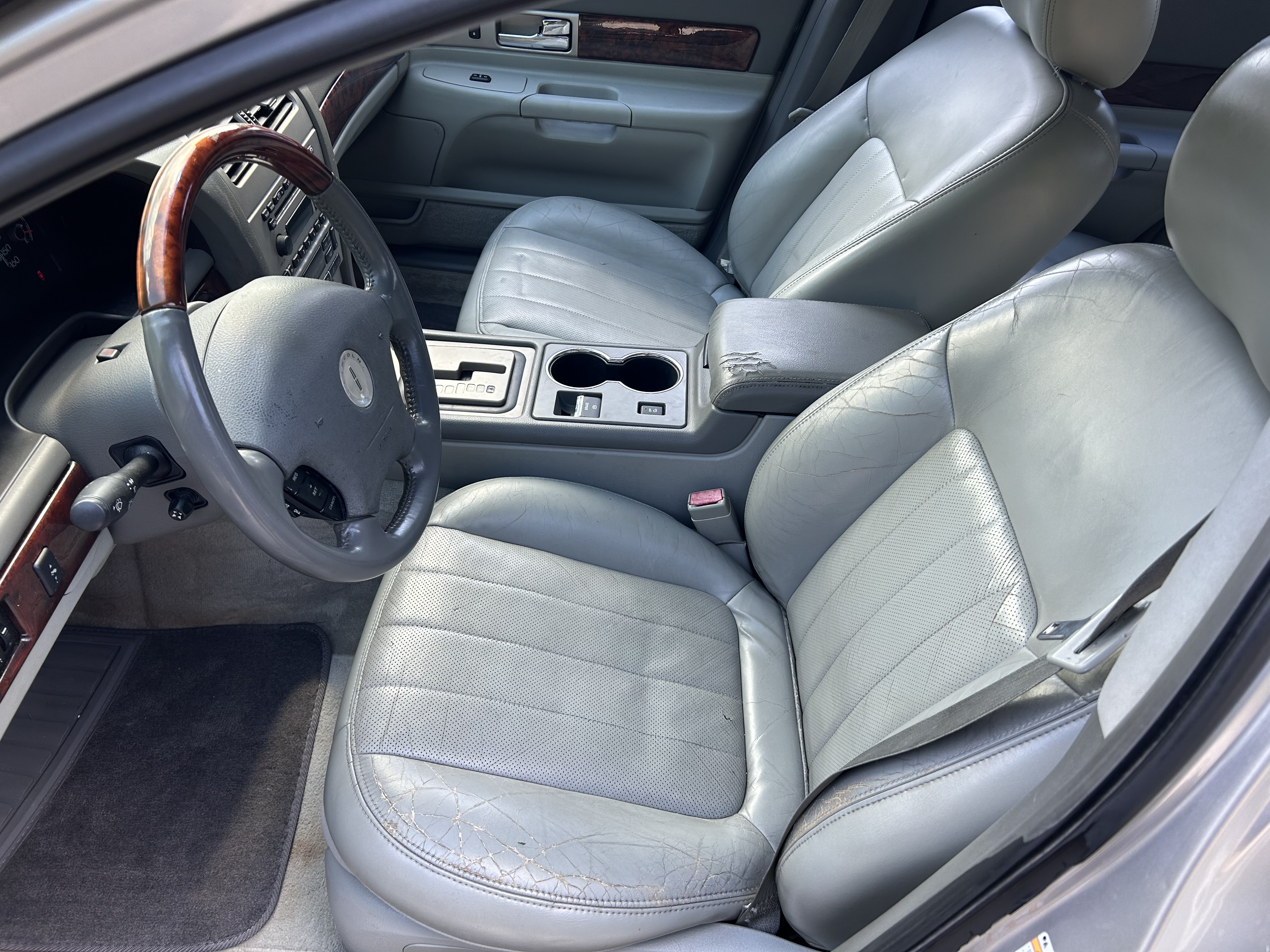 Used 2003 Lincoln LS RWD image 9