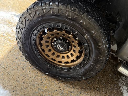 Used 2007 Dodge Ram 2500 Truck Laramie w/ Protection Group AWD/4WD image 10