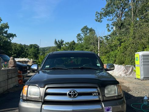 Used 2004 Toyota Tundra SR5 image 5