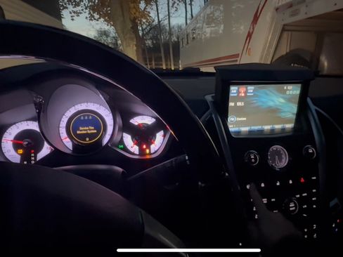 Used 2010 Cadillac SRX Performance image 19