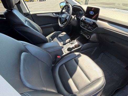 Used 2022 Ford Escape SEL AWD/4WD image 13