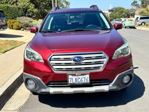 Used 2015 Subaru Outback 2.5i Limited AWD/4WD image 2