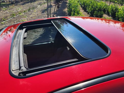 Used 2005 Pontiac GTO image 27