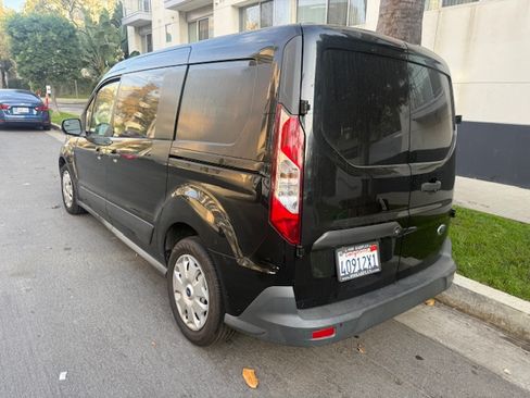 Used 2015 Ford Transit Connect XLT image 6