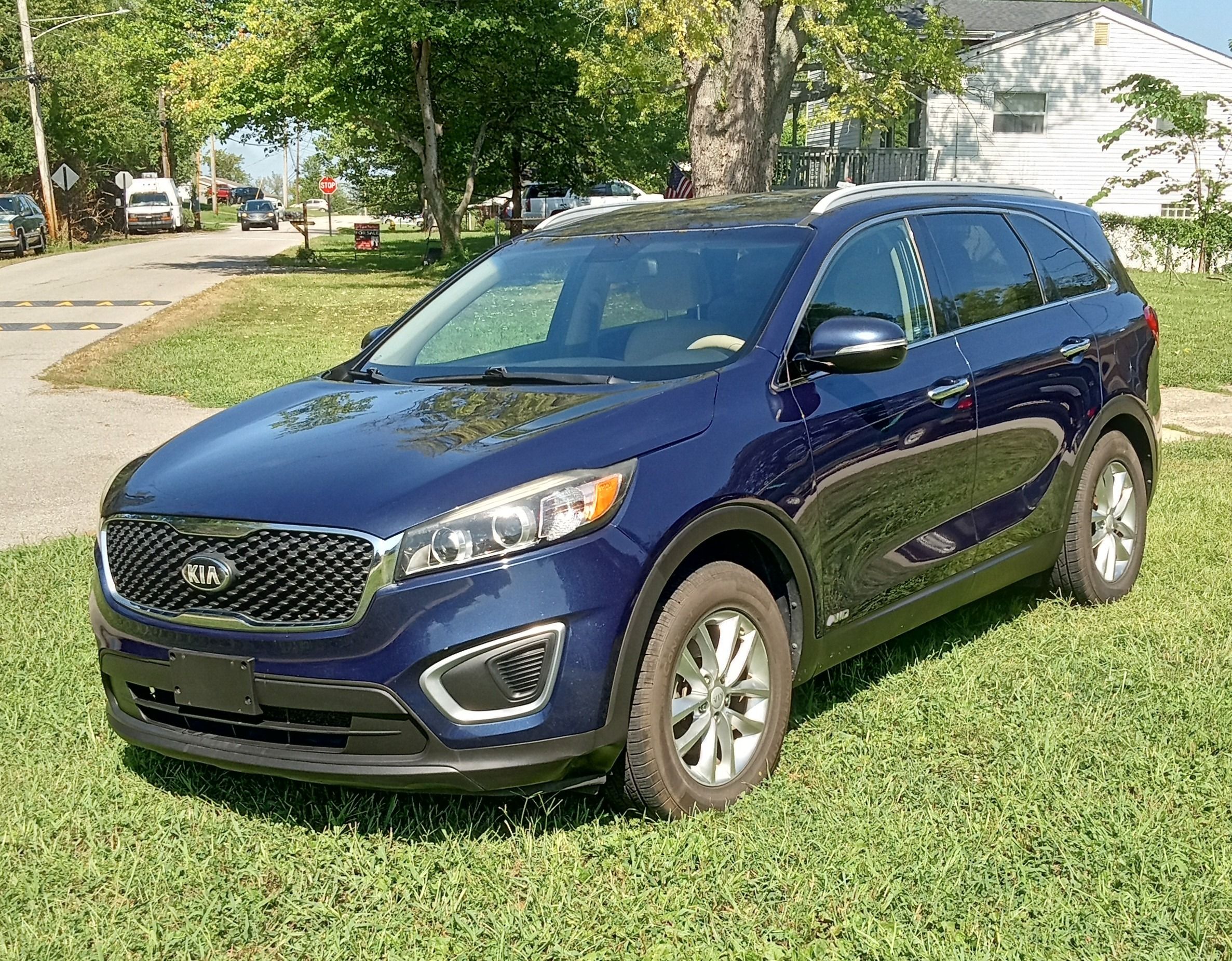 Used 2017 Kia Sorento AWD image 1