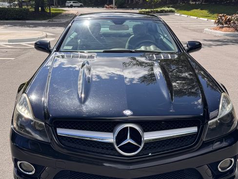 Used 2009 Mercedes-Benz SL 550 image 9