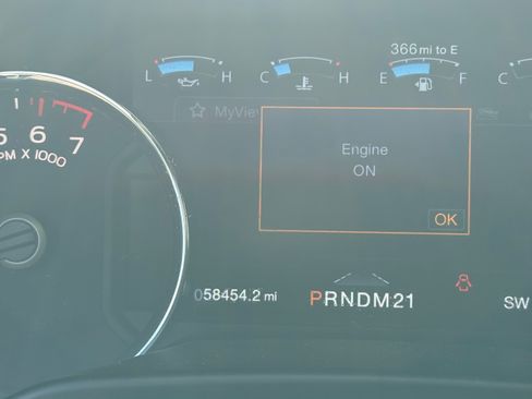 Used 2016 Ford F150 Platinum w/ Equipment Group 701A Luxury image 2