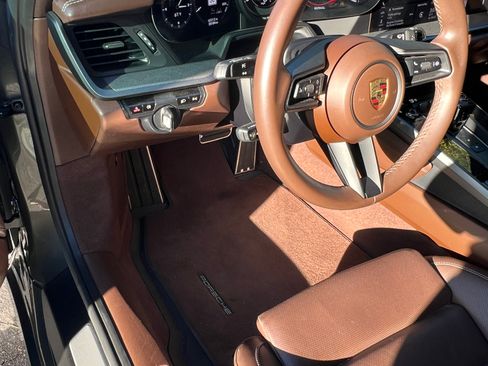 Used 2021 Porsche 911 Carrera image 29