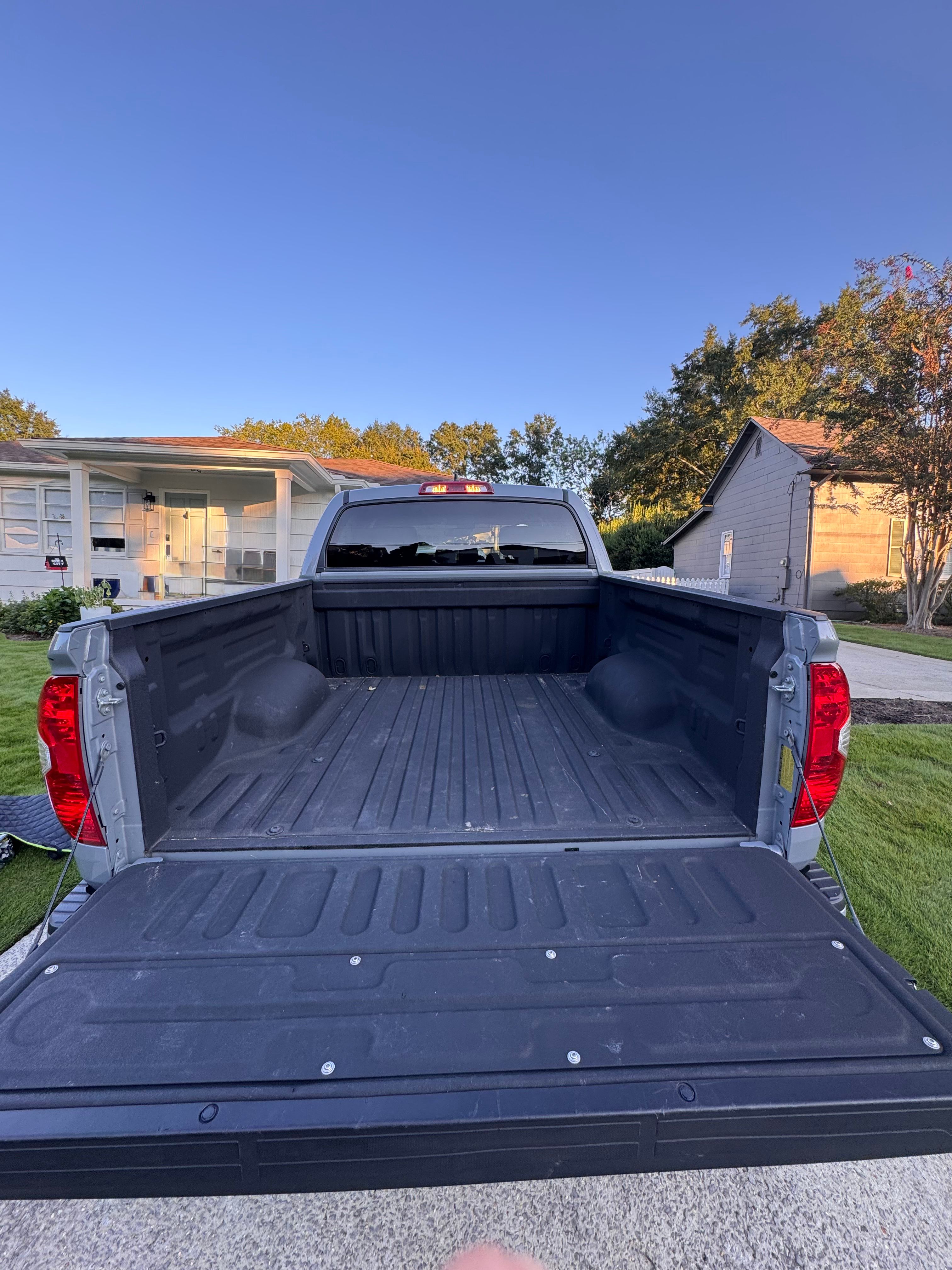 Used 2021 Toyota Tundra SR5 RWD image 10
