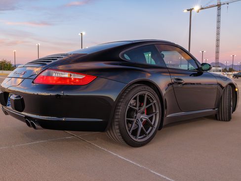 Used 2007 Porsche 911 Carrera S image 6