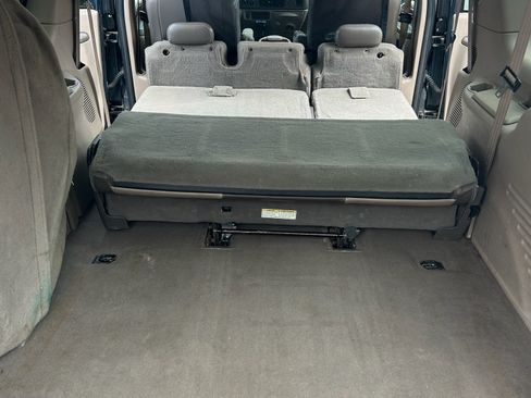 Used 2004 Ford Excursion Eddie Bauer image 22