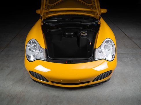 Used 2003 Porsche 911 Carrera 4S image 17