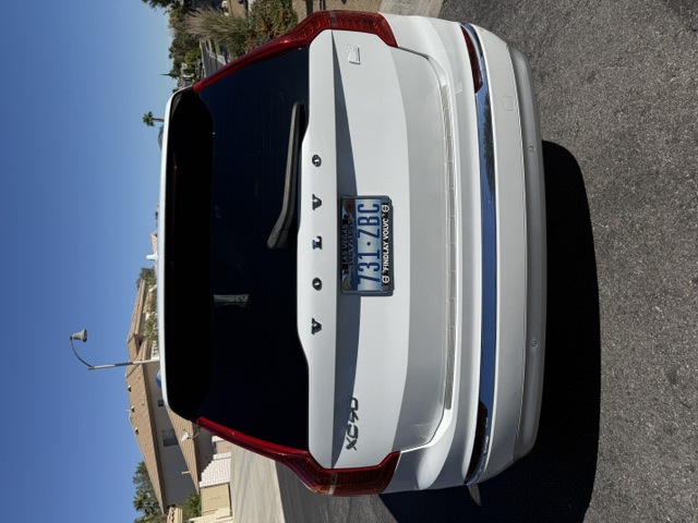 Used 2022 Volvo XC90 T8 Inscription w/ Advanced Package AWD/4WD image 12