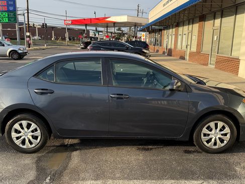 Used 2014 Toyota Corolla L w/ Protection Package FWD image 6