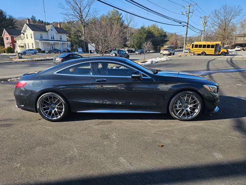 Used 2016 Mercedes-Benz S 63 AMG 4MATIC Coupe image 17