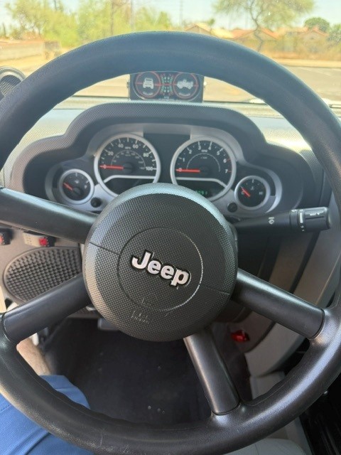 Used 2010 Jeep Wrangler Unlimited Sport w/ Trailer Tow Group AWD/4WD image 13