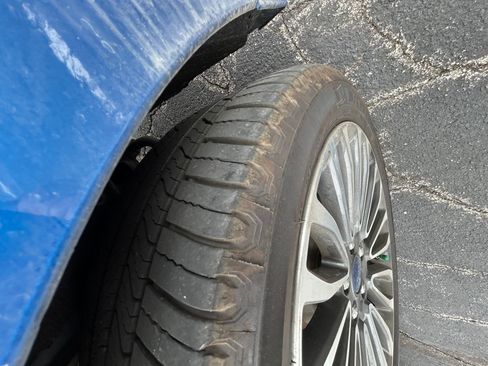 Used 2017 Ford Fusion Titanium FWD image 11